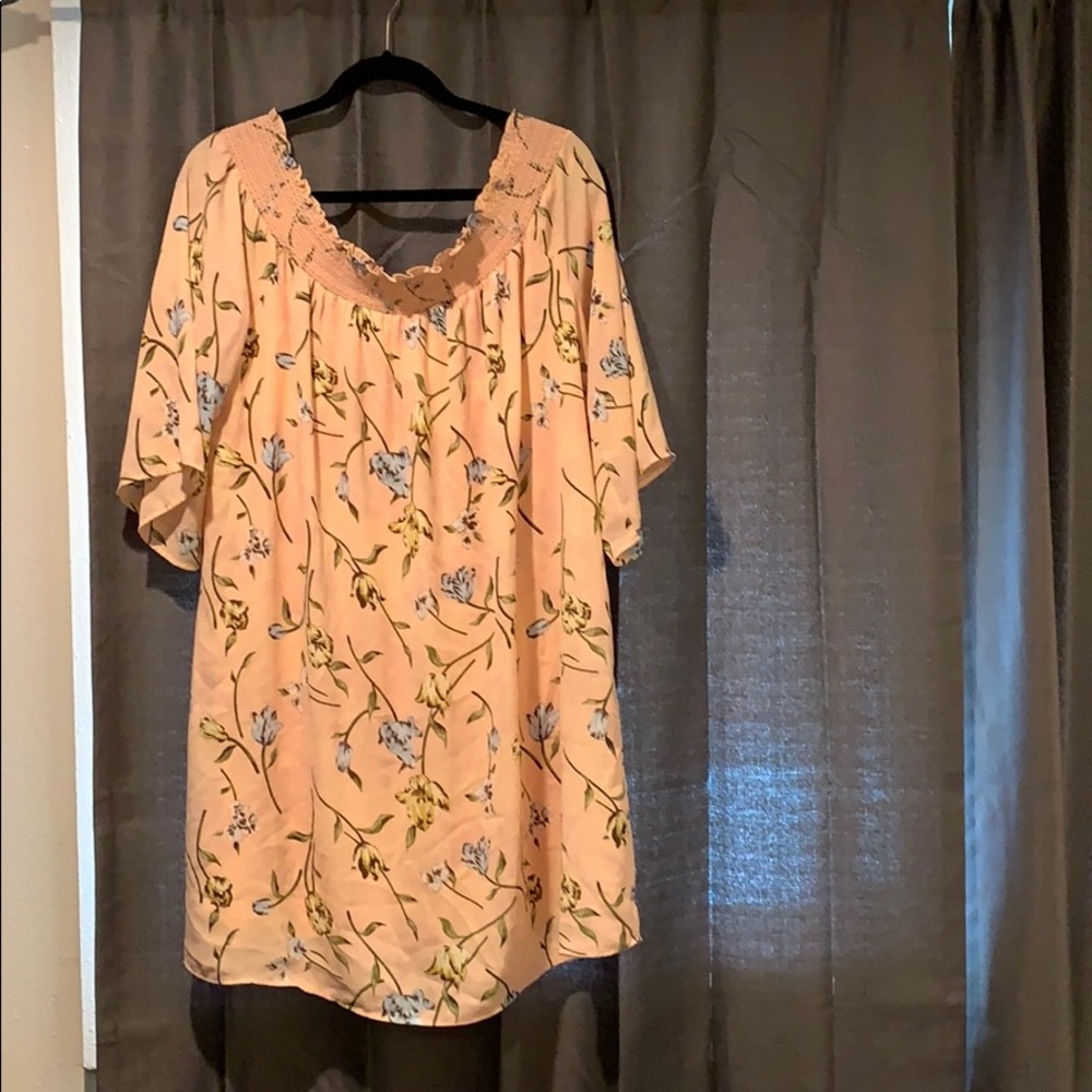NWOT DR2 off the shoulder dress